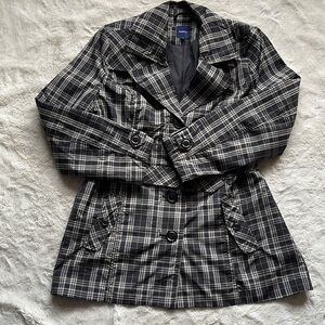 Reitmans Plaid Gray Jacket With Shoulder Pads Lightweight Size 11
